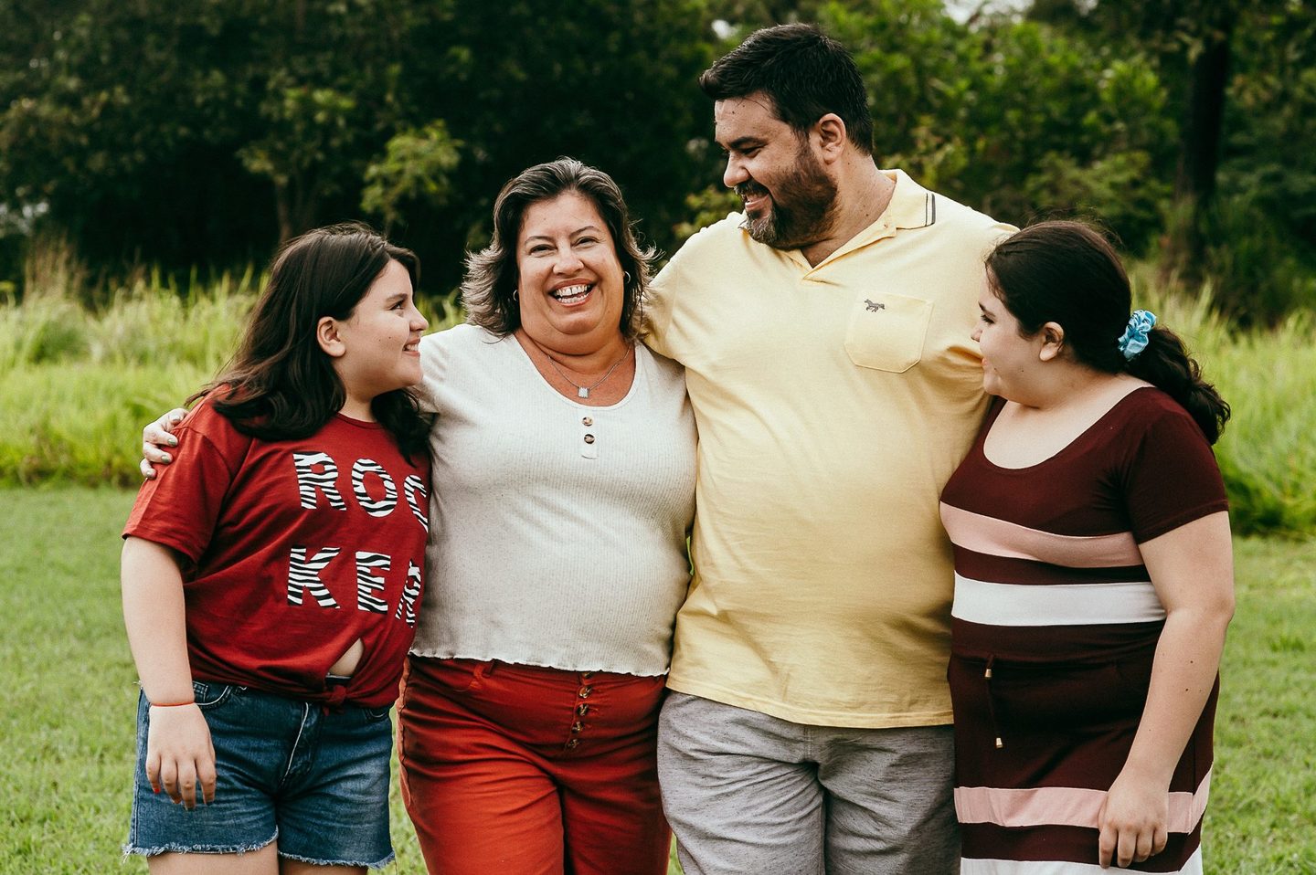 GENA E FAMÍLIA GENA E FAMÍLIA