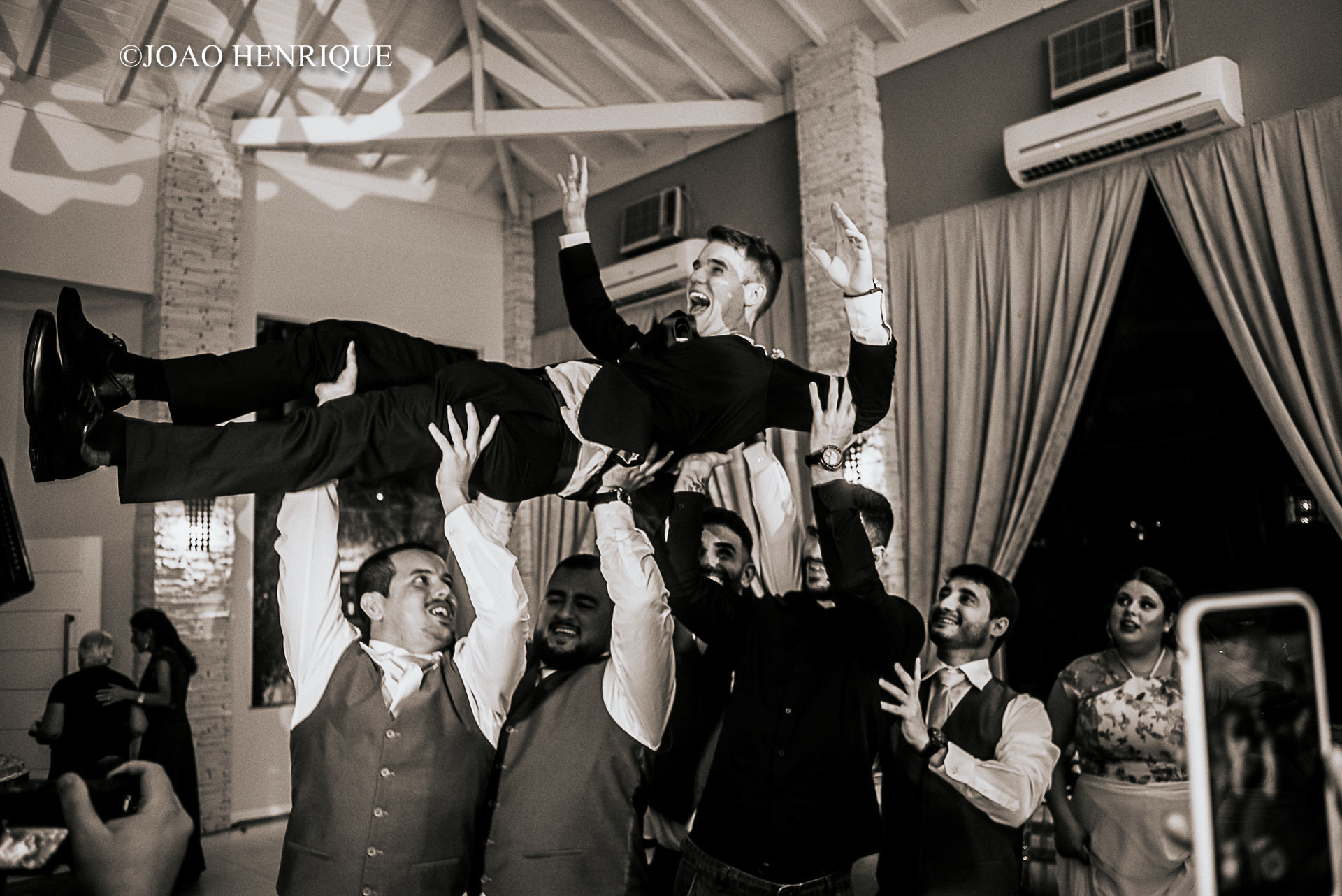 Foto UMA HISTÓRIA FANTÁSTICA QUE TODAS QUEREM VIVER! Foto UMA HISTÓRIA FANTÁSTICA QUE TODAS QUEREM VIVER! - Imagem 29